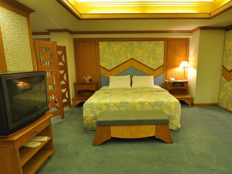 Ban Chiang Hotel Udon Thani Esterno foto